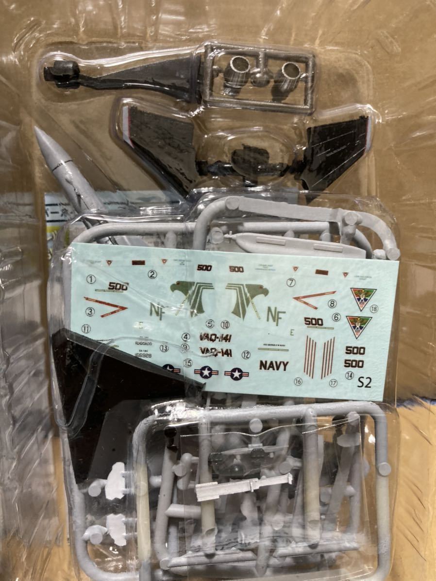 F-toys 1/144 ハイスペックシリーズvol.4 F/A-18E・Fスーパーホーネット &