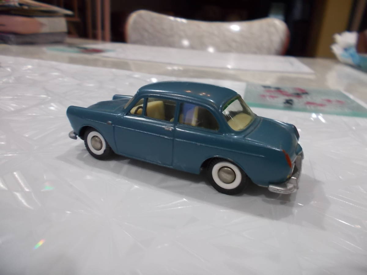 Tekno テクノ ミニカー 828 フォルクスワーゲン 1500 VW1500