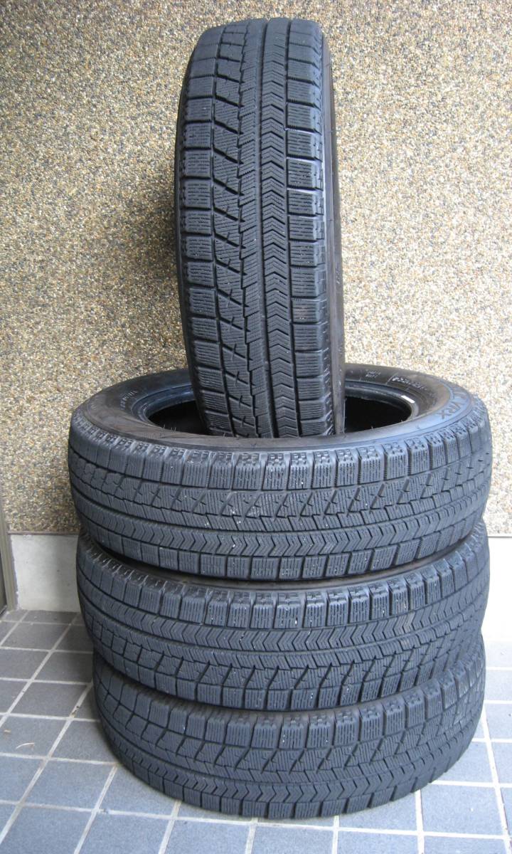 ★送料込　ブリジストン製　VRX スタッドレス　２０１８年製　１５５/６５　R１４　デイズルークス・Nbox・タント・ワゴンR・ミラ等★　