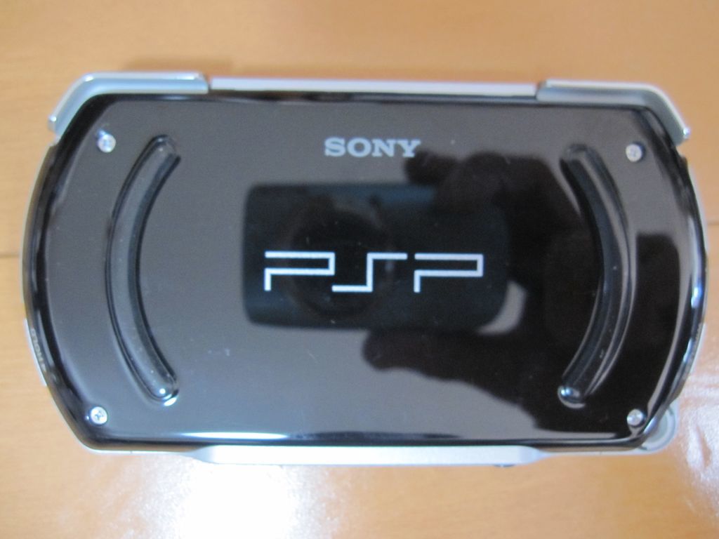 ☆PSP☆PSP go ピアノ・ブラック 一式セット＋おまけの保護フィルム 
