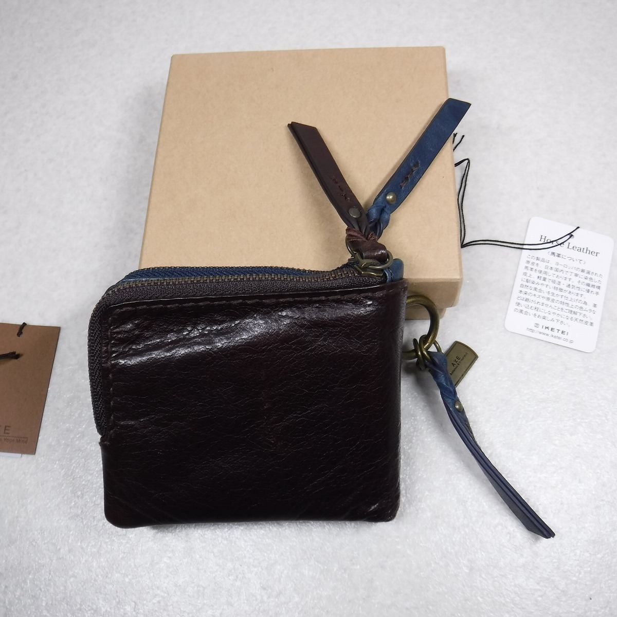 QQ314 AXE アックス 定価12100円 馬革 Lファスナー二つ折り財布 ウォレット 箱付き新品 紺 603612 フジタカ製造イケテイ製  ネイビー(二つ折り財布（小銭入れあり）)｜売買されたオークション情報、Yahoo!オークション(旧ヤフオク!) の商品情報をアーカイブ公開 - オーク  ...
