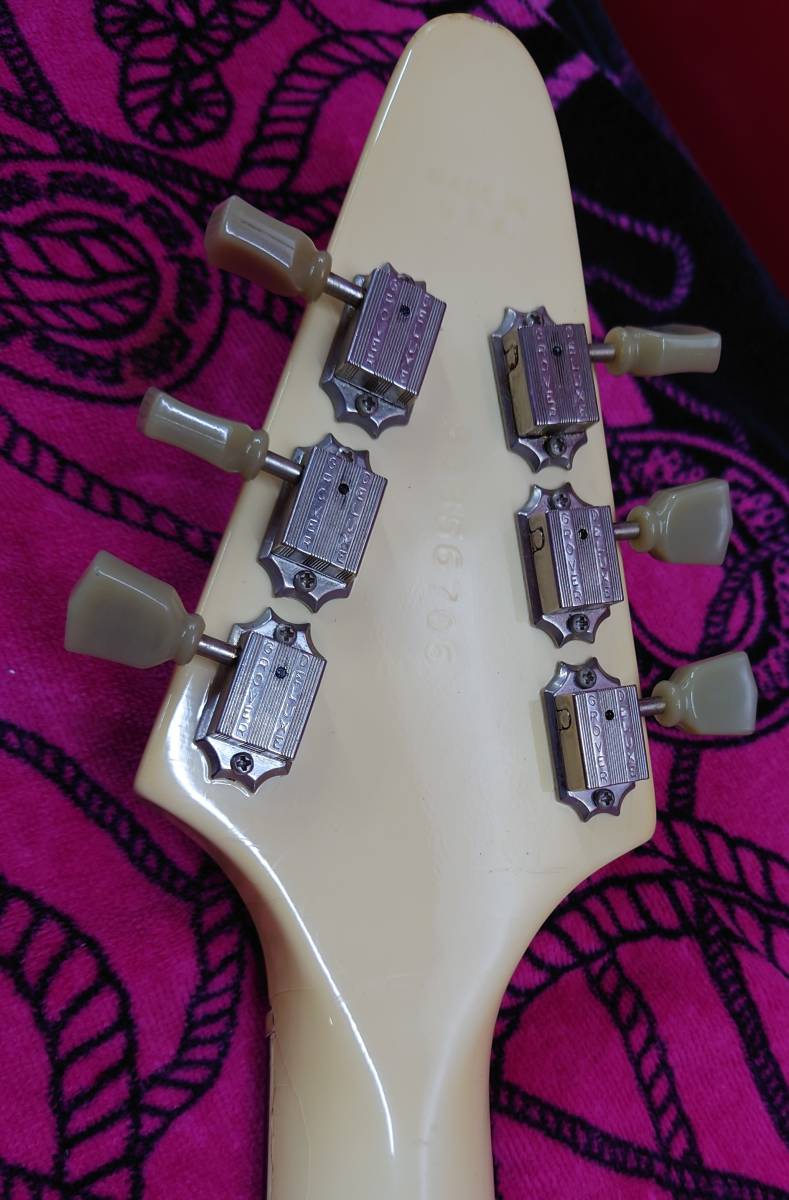 96年製 エボニー指板！ ダーティフィンガー搭載！ Gibson USA Flying V