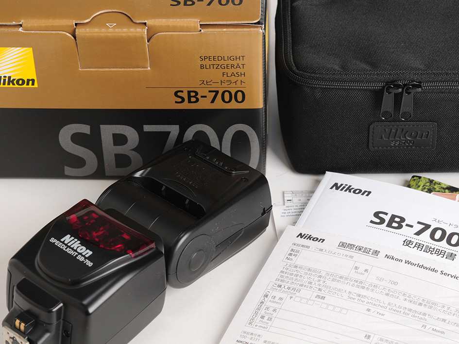 Nikon スピードライト SB-700 ニコン 美品 中古：A(美品)ニコン 【公式