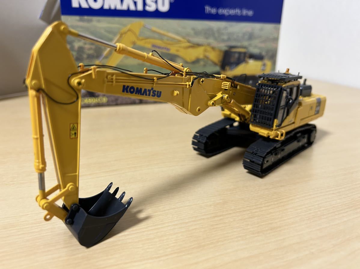 Excavator Komatsu PC450LC 1:50 Diecast Short Boom KOMATSU 1⁄50