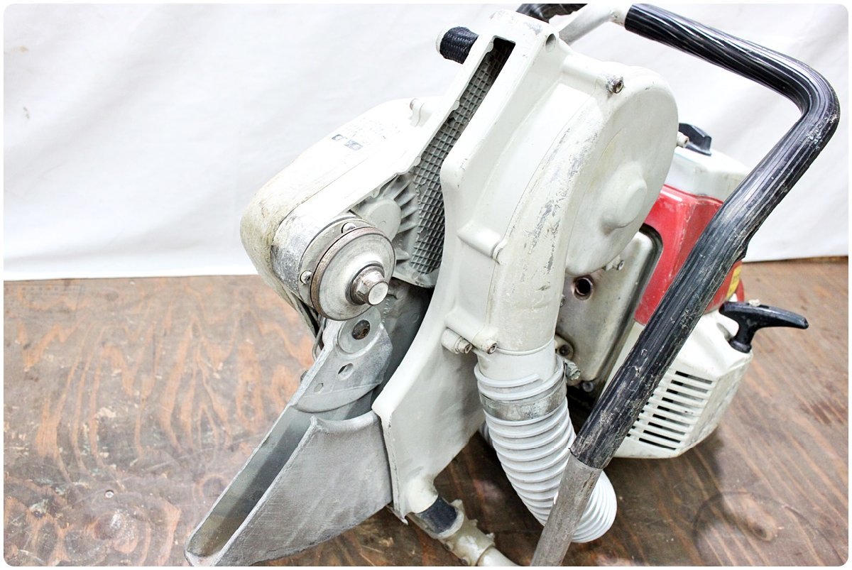中古】Shindaiwa 新ダイワ 集塵式 エンジンカッター ECD7500S 