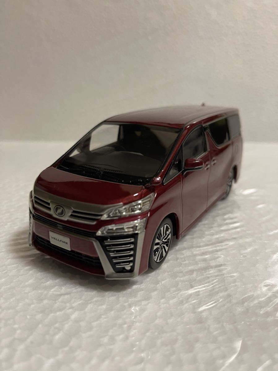 30後期 ヴェルファイア 1/30カラーサンプル ダークレッドマイカメタリック 赤字超特価，最新作】 1/30 トヨタ 新型ヴェルファイア 後期 VELLFIRE