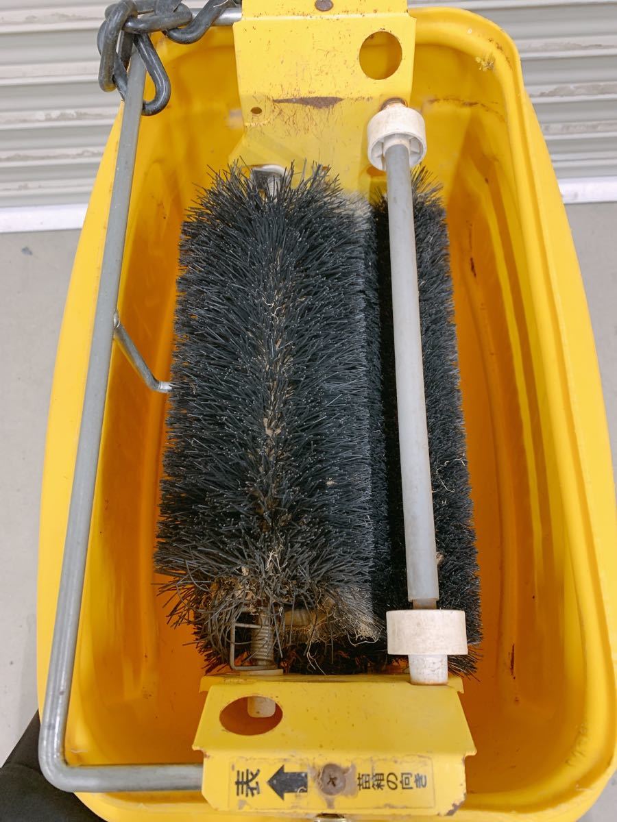 中古 みのる産業 マット 苗箱洗浄器 LSC-4 ラクリーン 熊手付き 手動式 