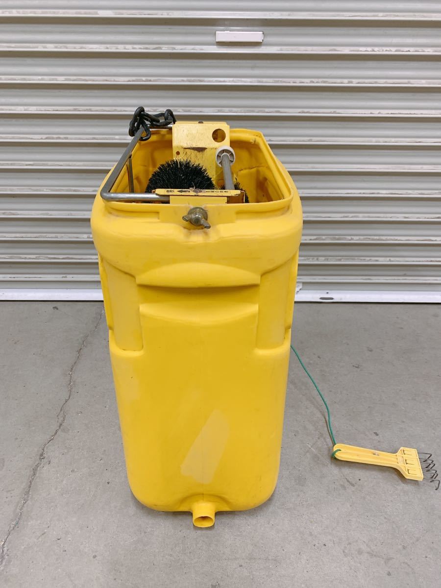中古 みのる産業 マット 苗箱洗浄器 LSC-4 ラクリーン 熊手付き 手動式 