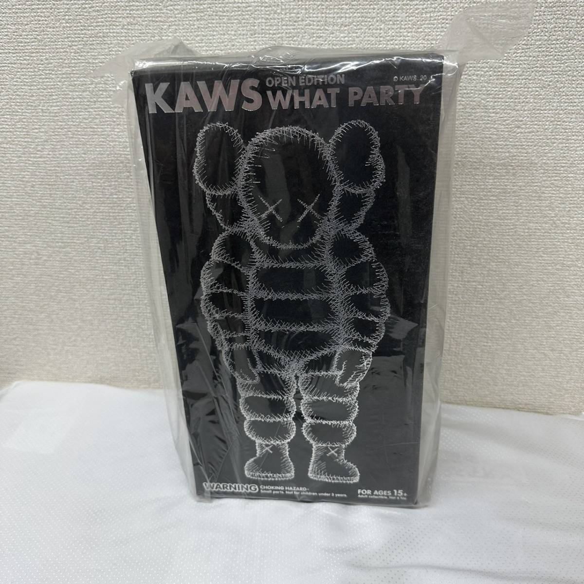  KAWS TOKYO FIRST 開催記念グッズ #9#10#11#12#13 KAWS WHAT PARTY BLACK(美術品)｜売買されたオークション情報、yahooの商品情報をアーカイブ公開 - オークファン その他