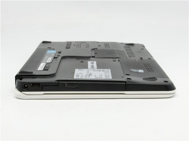 最新Win11Pro/カメラ内蔵/中古/15.6型ノートPC/爆速新品SSD512/6GB/2 