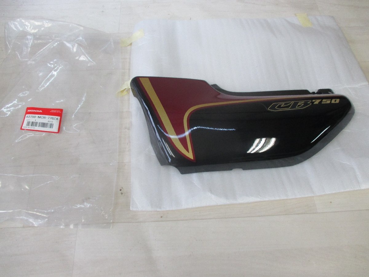 CB750 RC42 純正サイドカバー左 未使用 - cb750 rc42 サイド