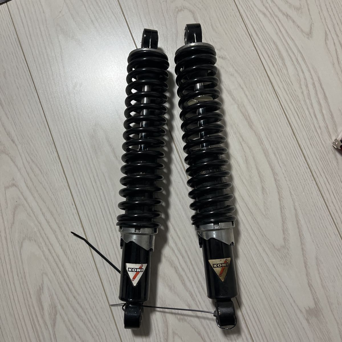 KONI 細巻き 当時物 コニー - リア Z2 koni Z1 Yahoo!オークション