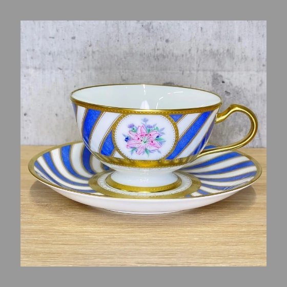 | ノリタケ食器公式オンラインショップ 花更紗 カップ&amp;ソーサー ノリタケ 純喫茶家具の村田商會 powered by BASE オレンジストライプのカップ＆ソーサー ノリタケ食器公式 ハンプシャープラチナ ノリタケ食器公式オンライン 真紅＆水銀燈 カップ＆ソーサーセット トレフォリオプラチナ