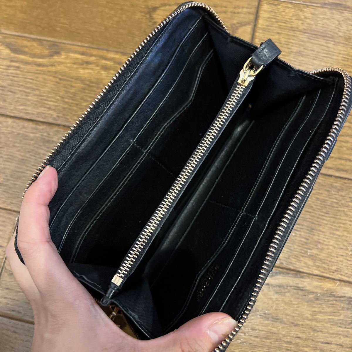 ブルガリ BVLGARI ビーゼロワン 長財布 ラウンドファスナー - ラウンド 