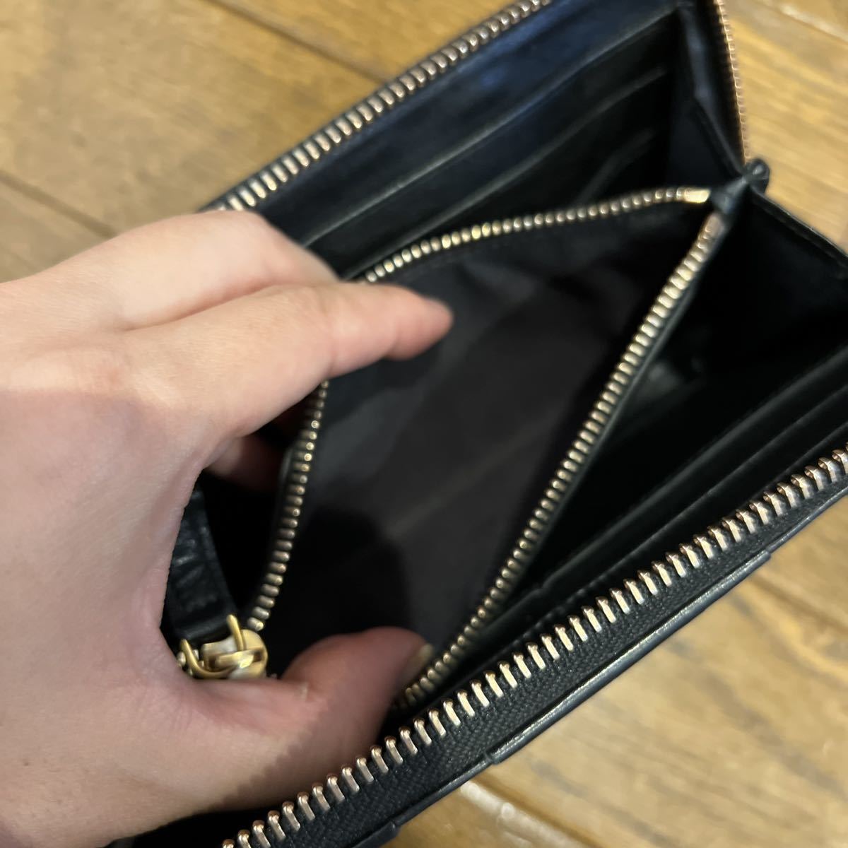 ブルガリ BVLGARI ビーゼロワン 長財布 ラウンドファスナー - ラウンド 