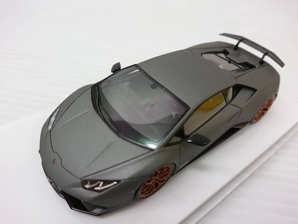 メイクアップ 1/43 ランボルギーニ ウラカン ペルフォルマンテ 2017