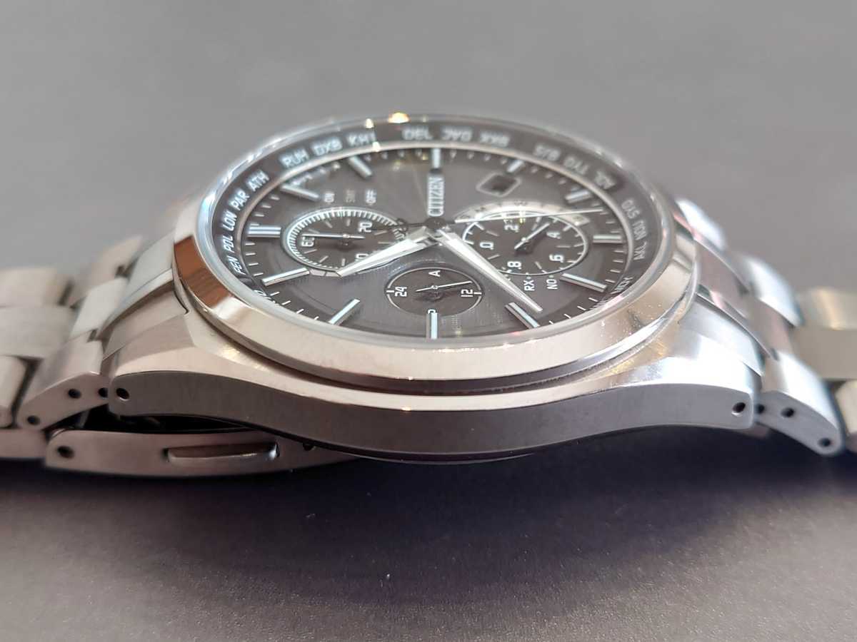 CITIZEN アテッサ 光発電エコ・ドライブ 電波時計(ワールドタイム 