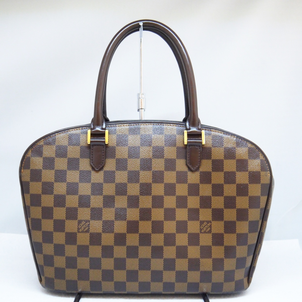USED品・保管品 Louis Vuitton ルイヴィトン N51282 サリア・オリゾンタル ダミエ エベヌ ハンドバッグ AR0014 レディースバッグ ルイヴィトン Vuitton Louis M41416 キーポルバンドリエール50 ヴィンテージ・中古ルイ・ヴィトン