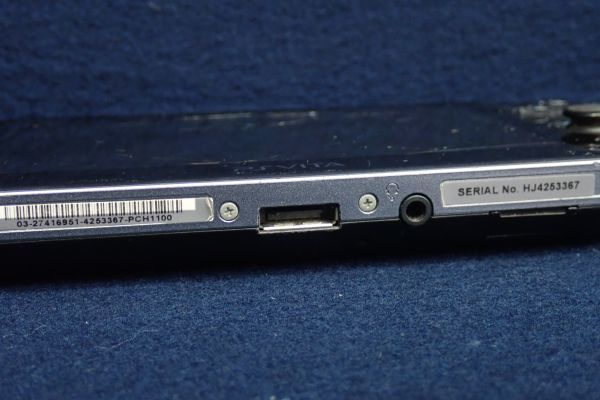 Vita PlayStation Sony Black 3G&frasl;Wi-Fiモデル Model &frasl; Crystal com: Wi-Fi 3G ブラック vita PCH-1100 #G4 A