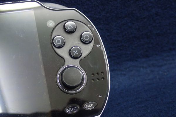 Vita PlayStation Sony Black 3G&frasl;Wi-Fiモデル Model &frasl; Crystal com: Wi-Fi 3G ブラック vita PCH-1100 #G4 A
