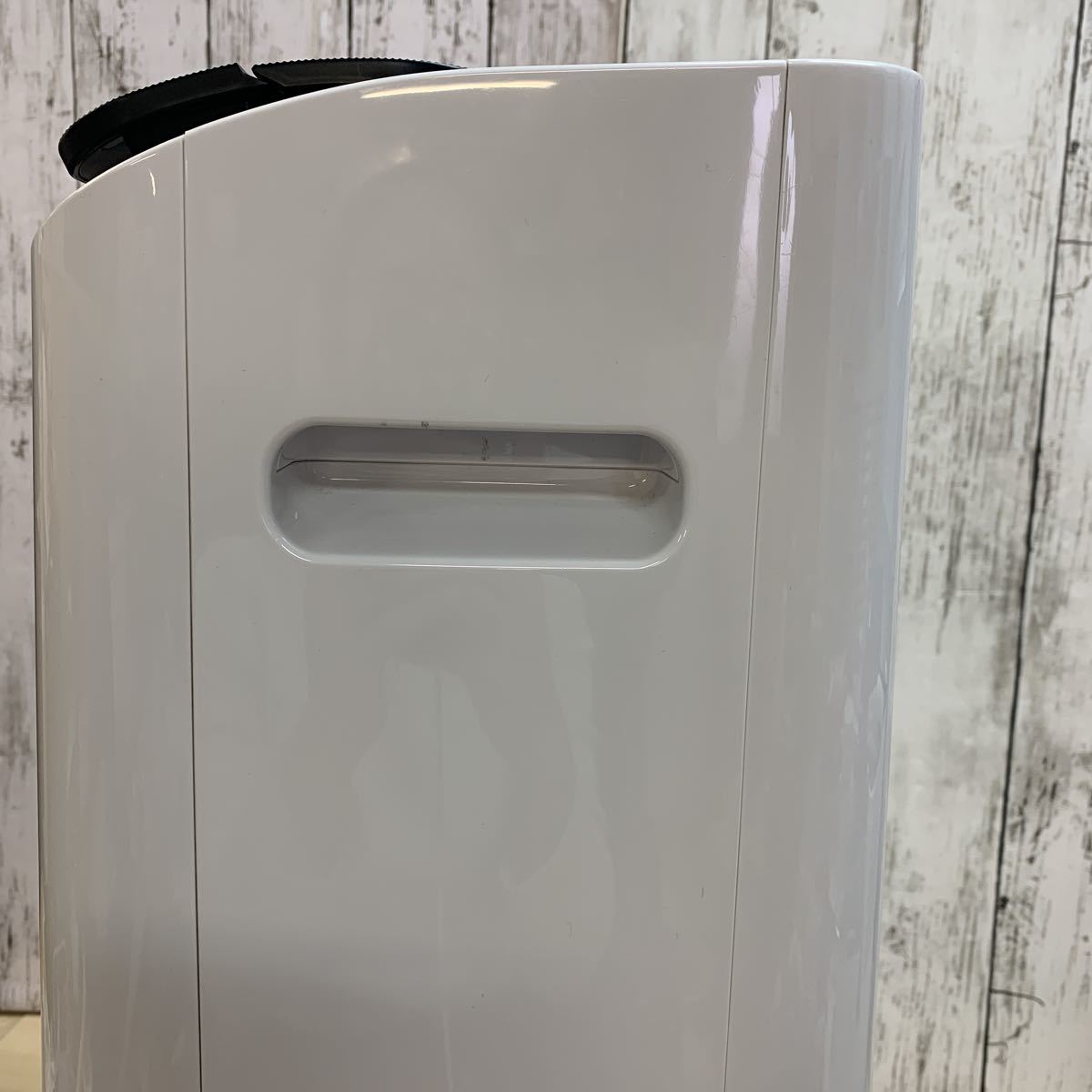 中古品】SHARP 衣類乾燥除湿機 プラズマクラスター CV-G120-W 2018年製 除