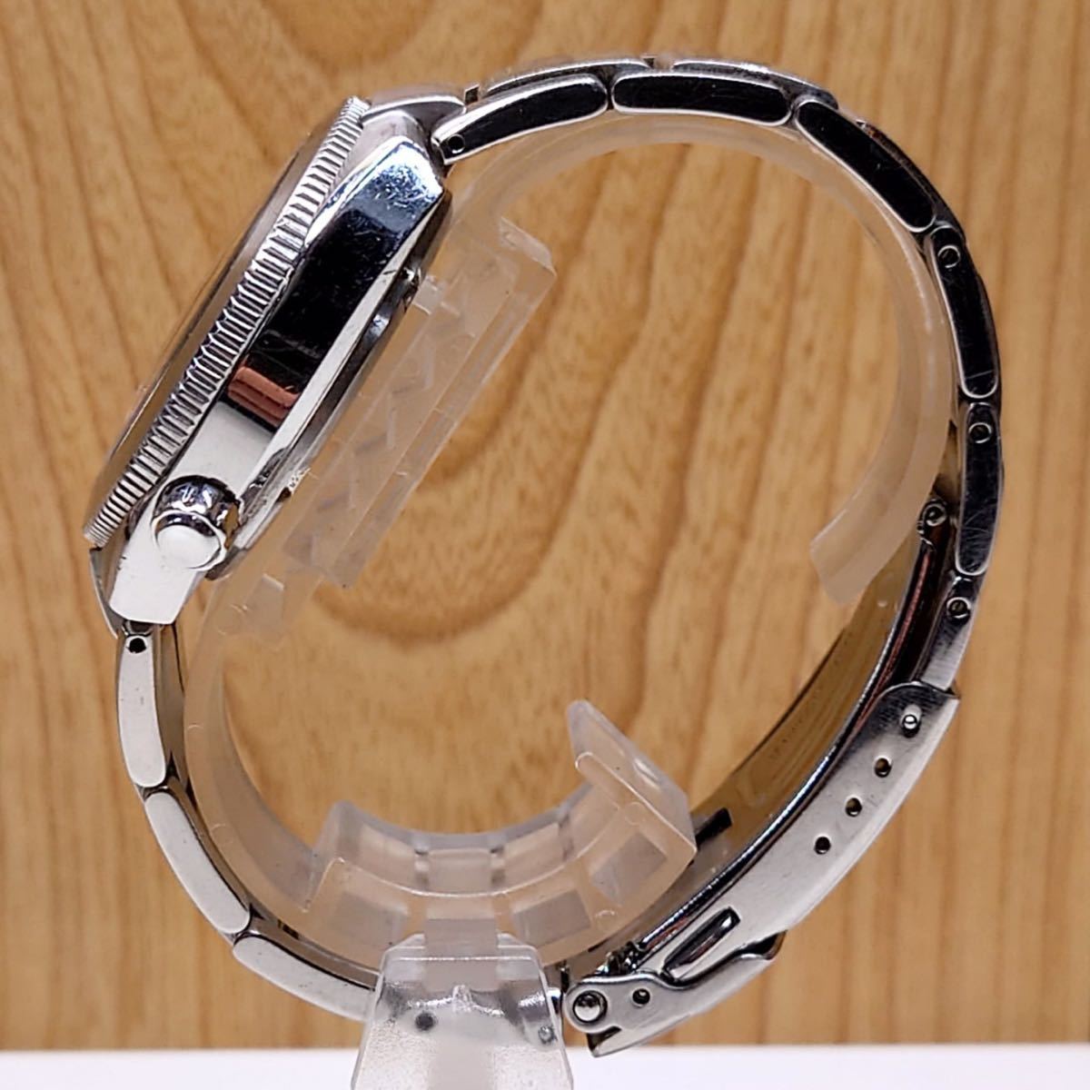 3-3704 SEIKOのSUSパーペチュアルカレンダー（8F32-0210）