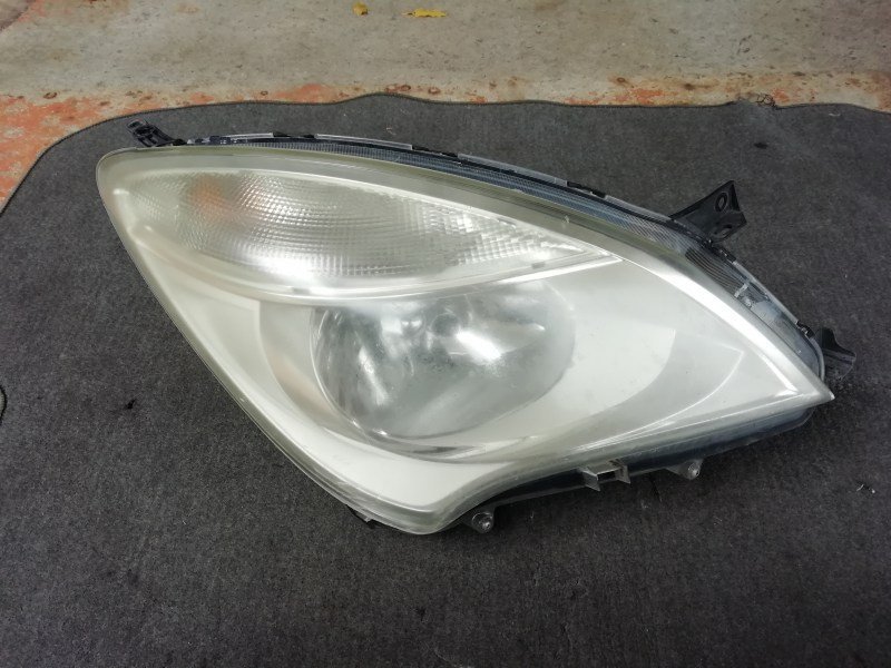H24　ソリオ　MA15S　右ヘッドライト　ハロゲン　LE10H6223　35100-54M0