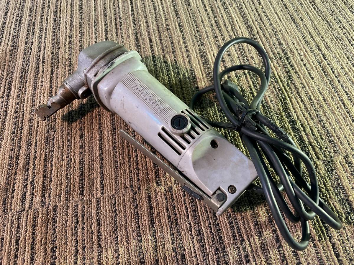 (B5687)　動作品　makita　マキタ　ニブラ　JN1600