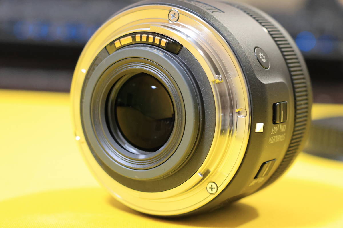 EF-S35mm F2.8 マクロ IS STM 美品中古_6