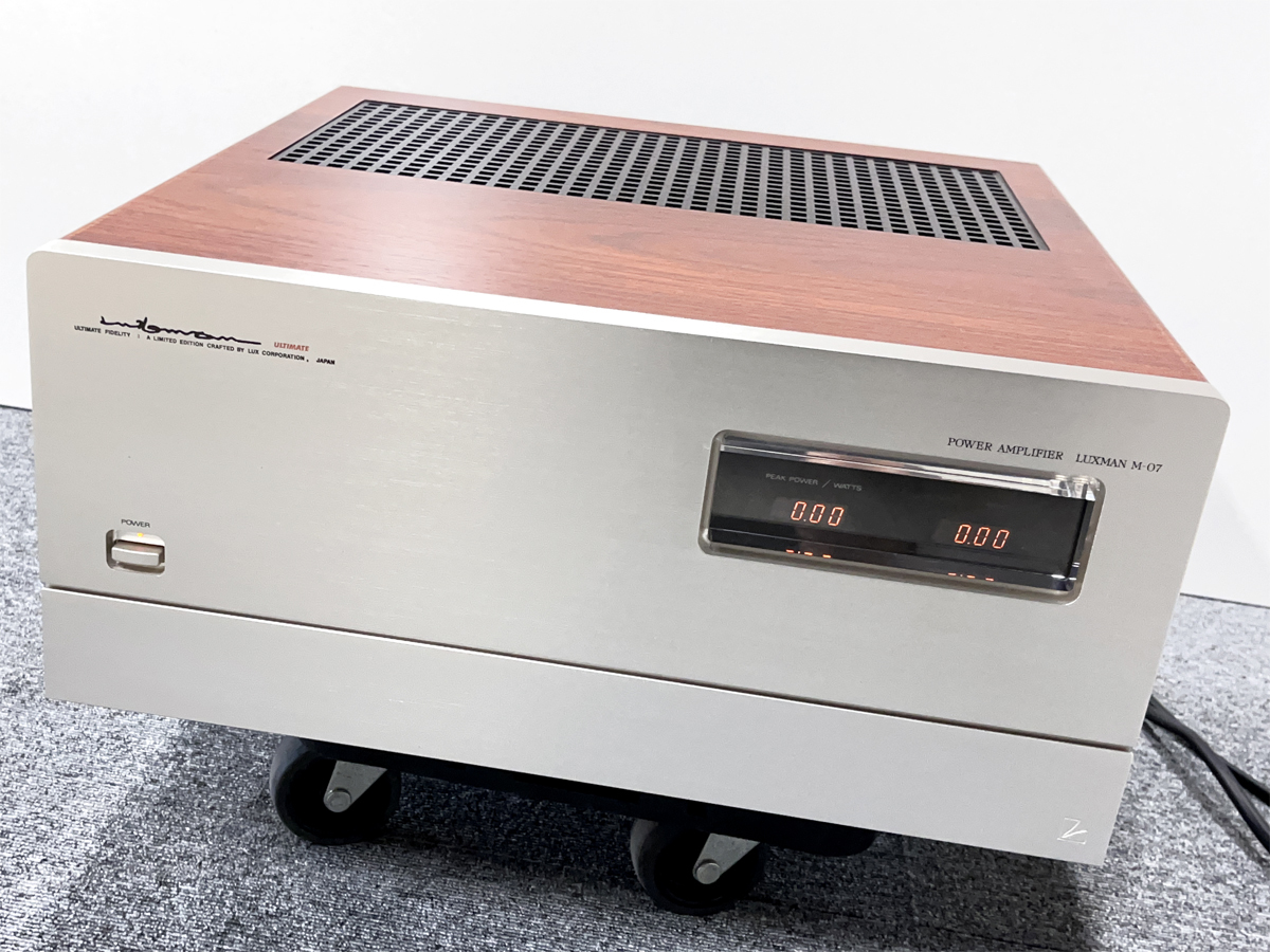 ☆美品☆ LUXMAN M-07 純A級 ステレオ パワーアンプ ラックスマン