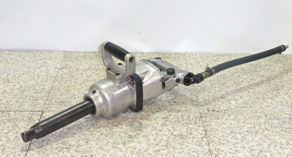 Kukenエアインパクトレンチ KW4500 空研 大型　バス　トラック　大型レンチ 動作確認済み 中古品 KW-4500G KUKEN&frasl;空研 KW4500 エアインパクトレンチ(大型) エアーツールの空研 差し込み角25.4mm