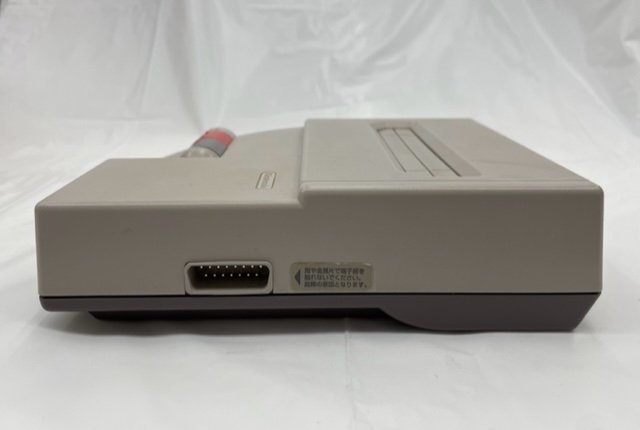 【Nintendo/任天堂】HVC-101 ファミリーコンピュータ本体 家庭用ゲーム機 レトロ/中古 動作確認済/kt1405 HVC-101 任天堂 本体 箱付き 6⁄7まで価格 動作