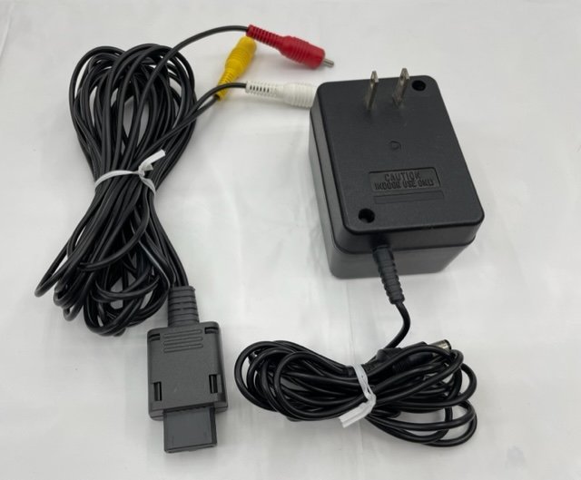 【Nintendo/任天堂】HVC-101 ファミリーコンピュータ本体 家庭用ゲーム機 レトロ/中古 動作確認済/kt1405 HVC-101 任天堂 本体 箱付き 6⁄7まで価格 動作