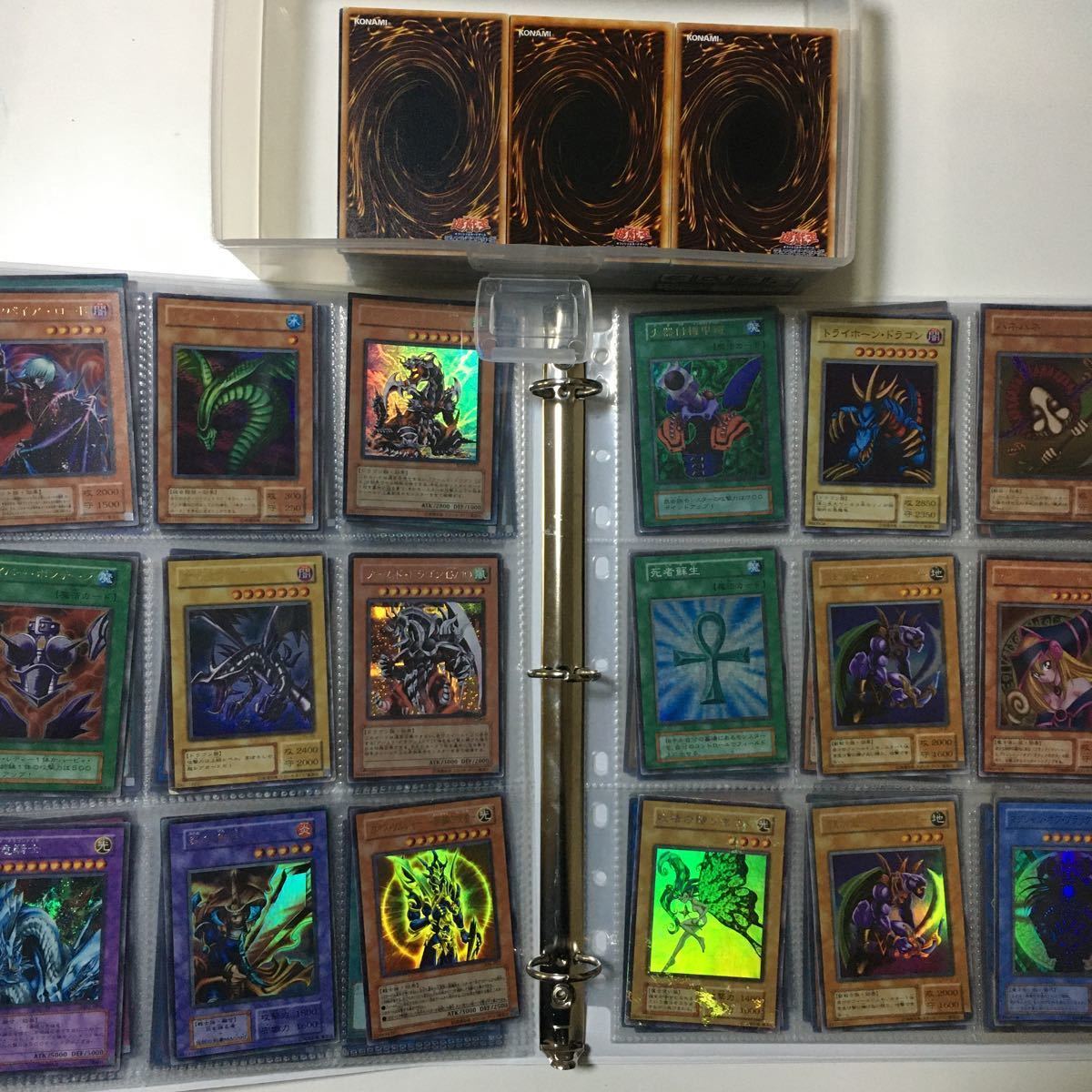 完全引退品 遊戯王 まとめ売り 光り物ファイル 遊戯王大量 1円売り切り