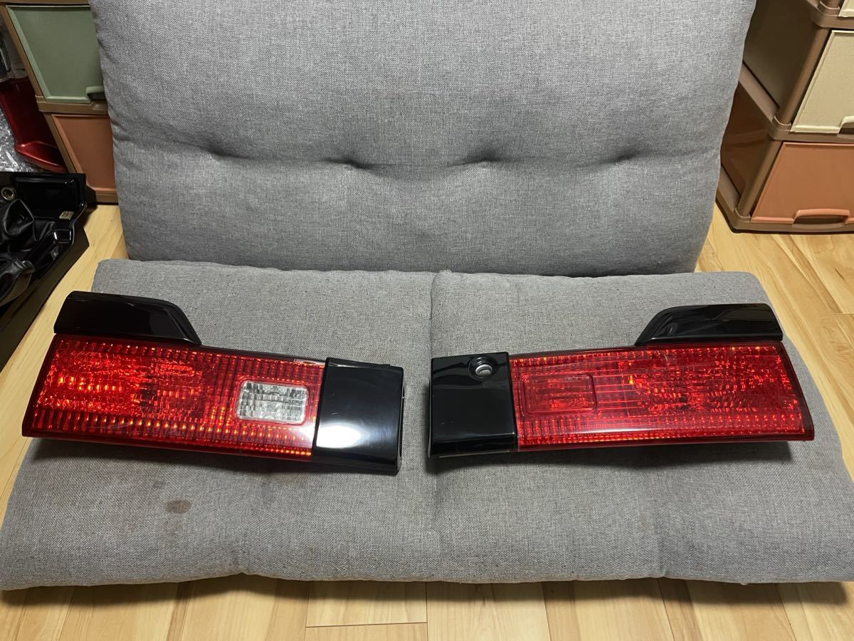 ステージア 純正オプションテールランプカバー テールレンズカバー 