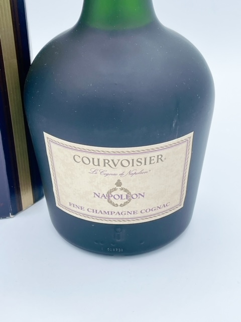 未開栓】 COURVOISIER NAPOLEON クルボアジェ ナポレオン 700ml 40