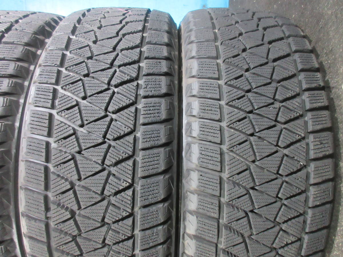 18インチ BRIDGESTONE BLIZZAK DM-V2 225/55R18 98Q 4本 №02710E 室内