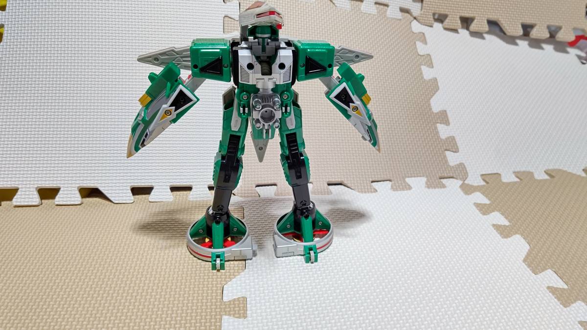 バンダイの「忍風戦隊ハリケンジャー 飛翔変形 DX天空神（テンクウジン