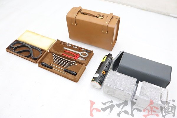 新作登場，爆買い 1200107425 車載工具 パンク修理キット フェラーリ F355 左ハンドル トラスト企画 U(車載工具)｜売買されたオークション情報、yahooの商品情報をアーカイブ公開 - オークファン 車載工具