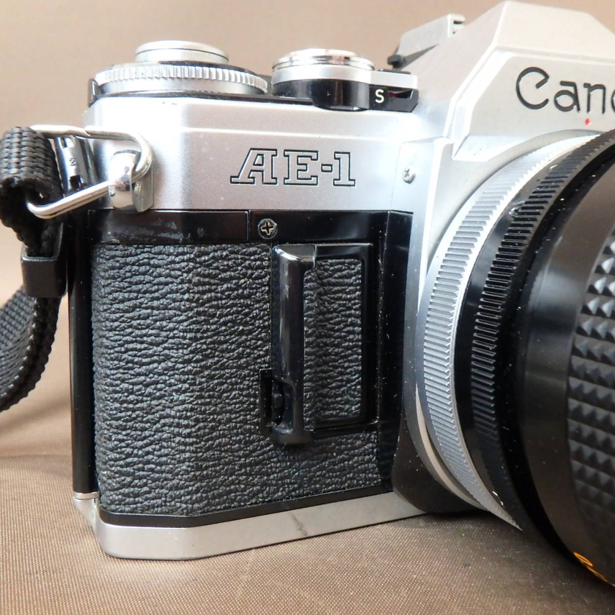 Canon AE-1 フィルムカメラ com 「キヤノンAE-1 F1.8 FK-5767 キャノン