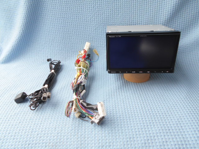 パナソニック CN-E330D Panasonic ストラーダ 動作保証付き CD ナビ CN