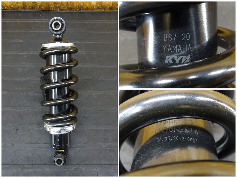 みる出品 221205】□ 純正リアサスペンション リアサス リアショック KYB 【MT