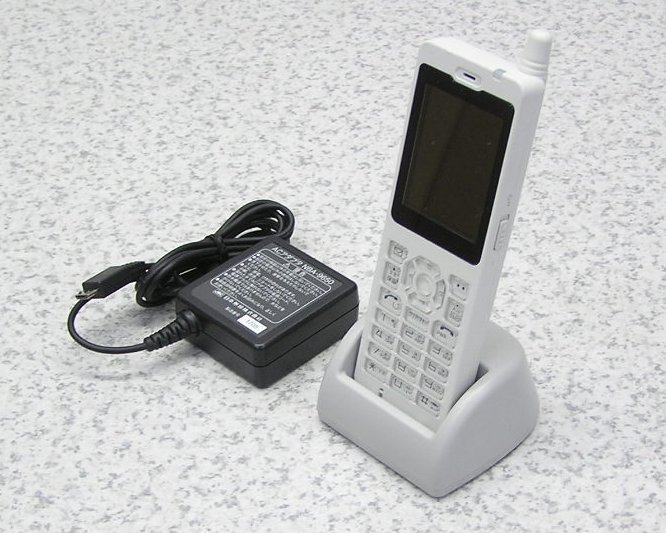 WX01JR willcom 日本無線 PHS JRC ホワイト 白ロム(中古品)の通販はau PAY