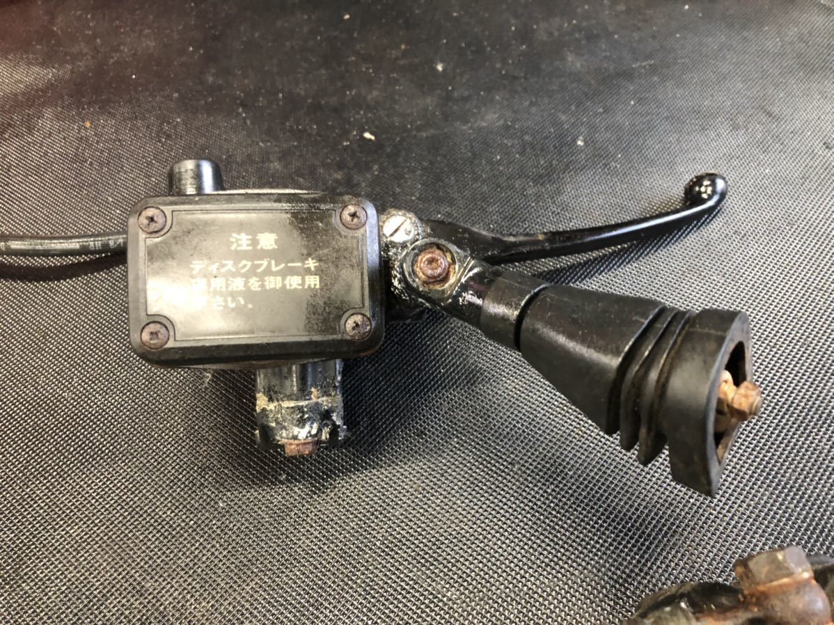 確実実動 CB400N CB250T フロントブレーキキャリパー マスター