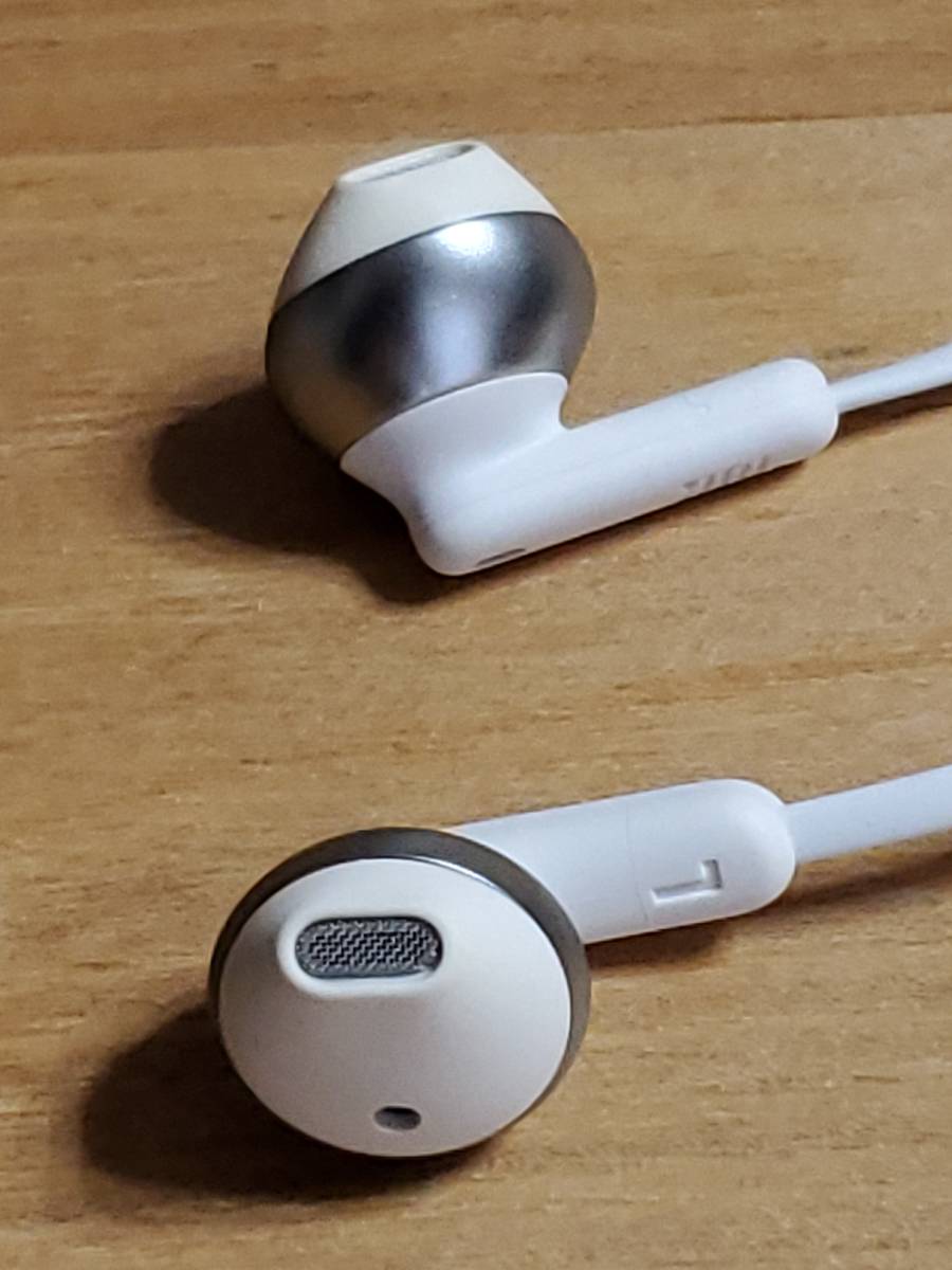 JBL TUNE215BT Bluetoothイヤホン_4