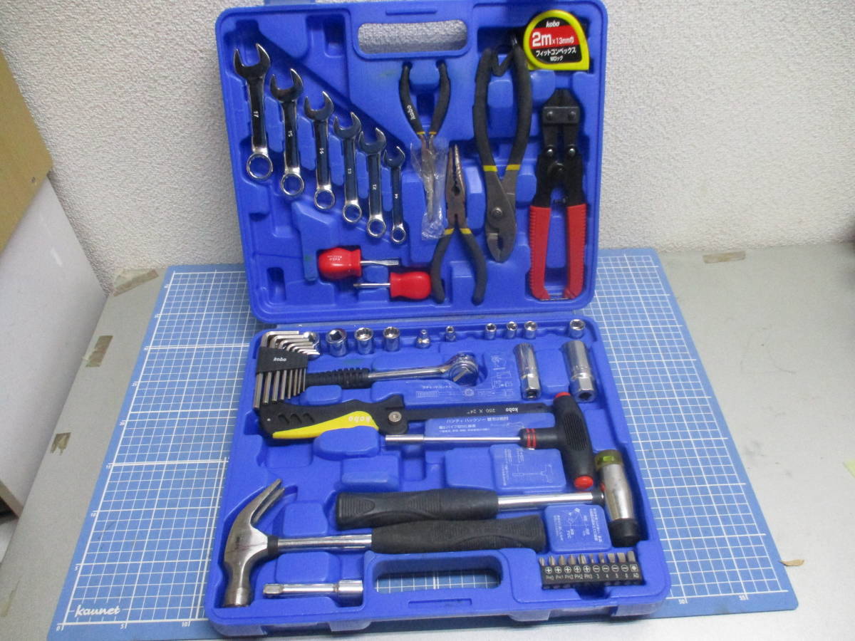 工具まとめていろいろ(ドライバー、工具セットケース入り、トンカチ 