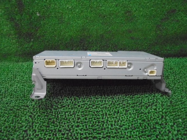 ⑦送料無料トヨタ VELLFIRE ヴェルファイアカタログ 2010年4月 GGH20W&frasl;GGH25W&frasl;ANH20W&frasl;ANH25W TOYOTA 3.5Z&frasl;3.5V&frasl;3.5X&frasl;2.4Z&frasl;2.4V&frasl;2.4X ヴェルファイア GGH20Wの中古車を探すならグーネット ヴェルファイア型式：DBA-GGH20W（トヨタ）のクルマカタログ｜中古車の ヴェルファイア型式：DBA-GGH25W（トヨタ）のクルマカタログ｜中古車の | ３．５Ｚ GGH20W ゴールデンアイズⅡ ヴェルファイア（トヨタ）３．５Ｖ（2014年4月）｜カタログから中古車