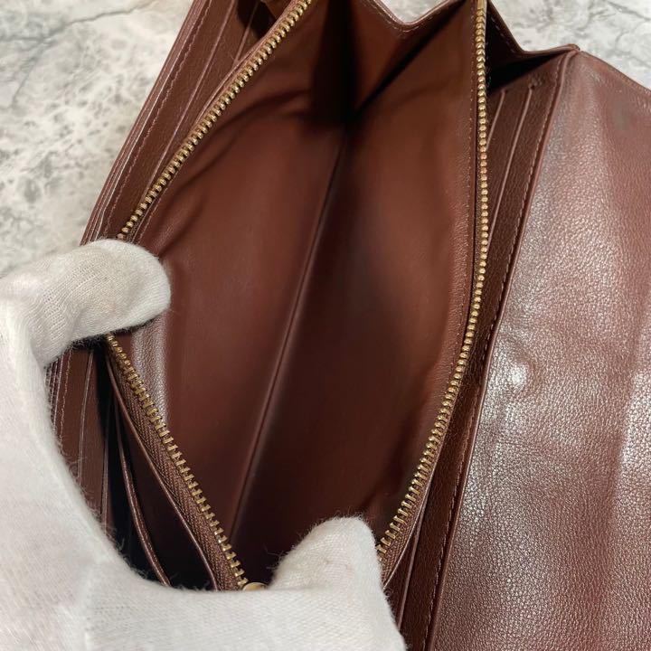 LOUIS VUITTON ルイヴィトン マヒナ アメリア クラッチ 長財布 