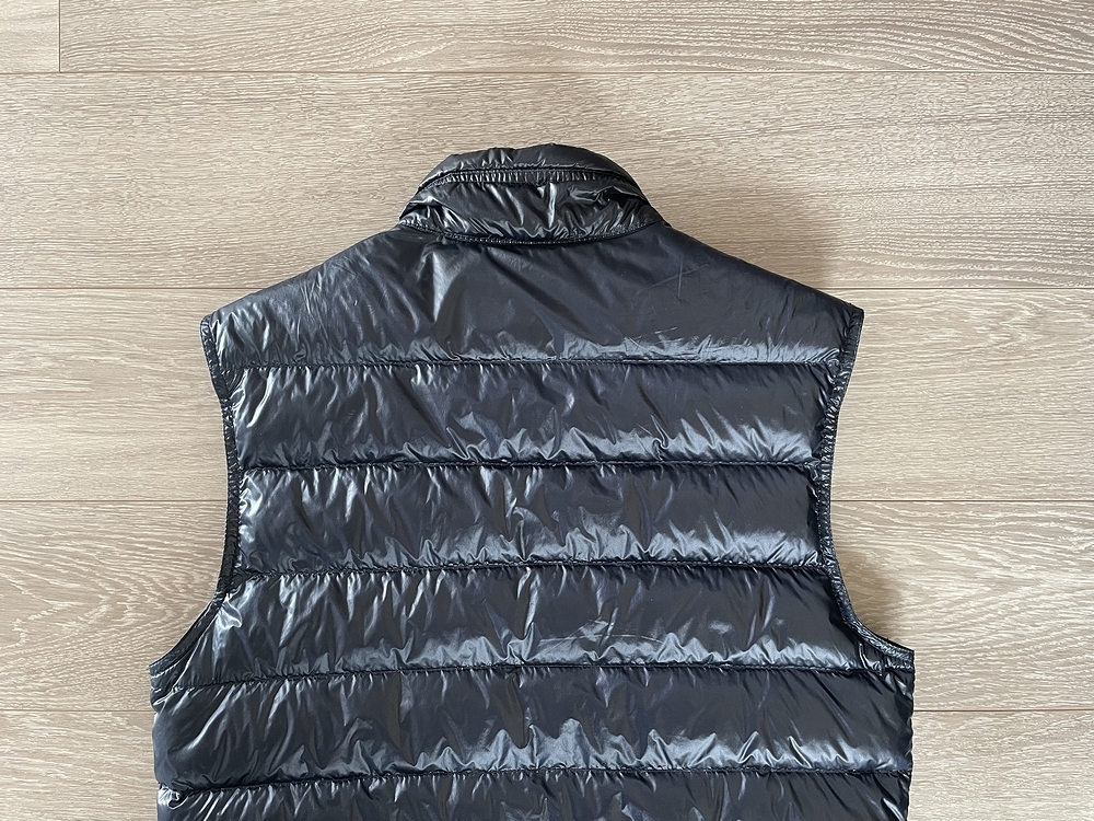 モンクレール MONCLER ダウンベスト GUI GILET 紺 濃紺 サイズ1 国内