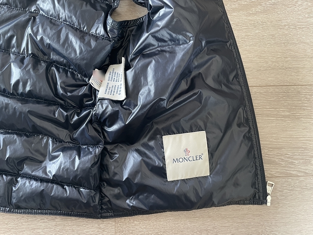モンクレール MONCLER ダウンベスト GUI GILET 紺 濃紺 サイズ1 国内
